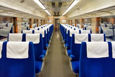新幹線 大人 1人 子供 2人 自由席 座席