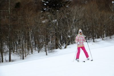 スキー場 子供 おすすめ 中国 女性